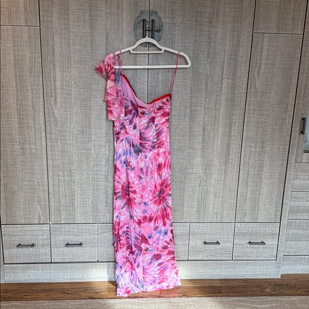 Zara Ruffled Asymmetrical One-Shoulder Dress - Picture 9 of 17